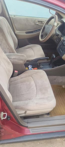 A picture of Honda accord 2001