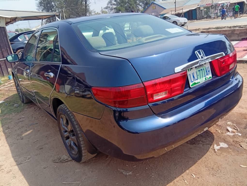 A picture of Honda Accord 05 model EOD 