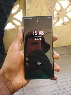A picture of SAMSUNG S22 Ultra 5G 0655695769 256gb Ram 12gb bei 600
