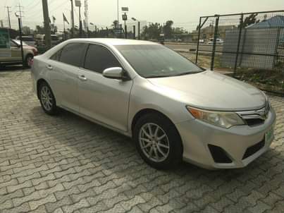 A picture of 2012 Toyota Camry le