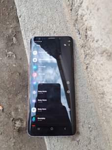 A picture of Samsung s9 plus