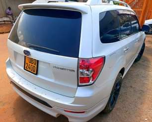 A picture of 2010 Subaru Forster subaru 2.0cc