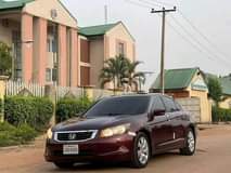 A picture of SUPER CLEAN 2009 ACCORD FIRST BODY GOING FOR 3 5M
