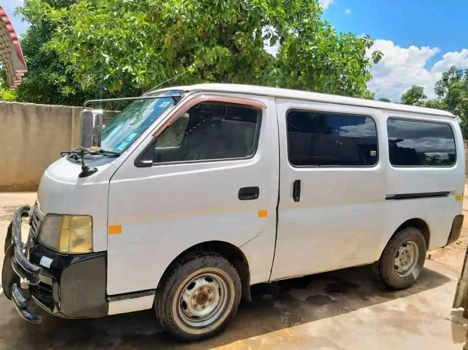 used nissan caravan