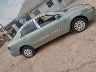 A picture of Clean Toyota Corolla 04