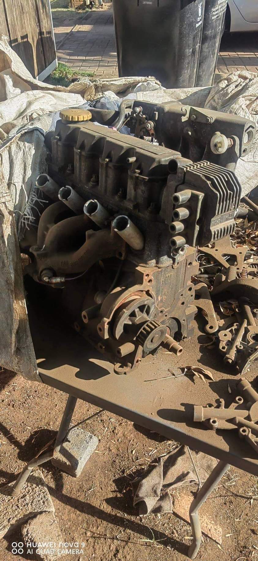 Trucks, T.