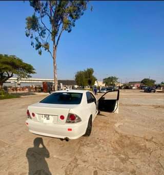 used toyota altezza