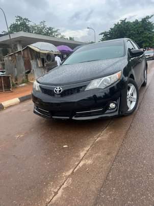 A picture of Extremely Clean Toyota Camry 2013 model sport edition everything is