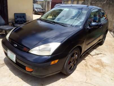 A picture of Ford Focus 2001