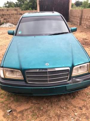 A picture of Mercedes