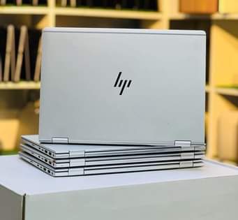 A picture of Hp elite book 1030 G3