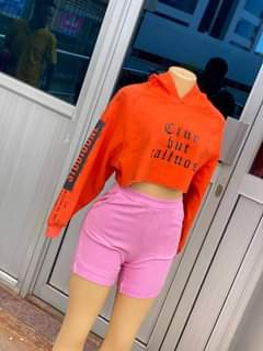 A picture of Two pieces 50k