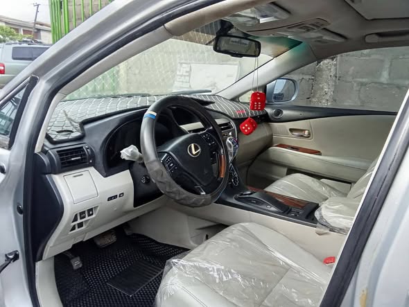 A picture of Tokumbo Standard 2012 Rx350 Neatly Used Extremely Clean in and