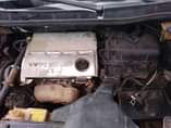 A picture of Awoof Awoof Awoof Used toyota sienna 2005 model Engine and