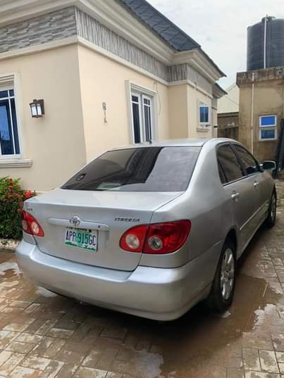 A picture of Toyota Corolla 2006 Model