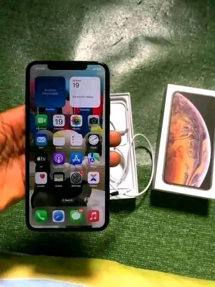 A picture of iPhone Xs max
