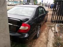 A picture of 2004 Toyota Camry