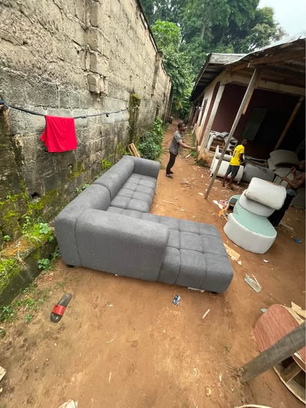 A picture of This is a set of L shape chair sofas