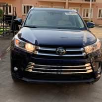 A picture of TOYOTA HIGHLANDER 2015 TOKS