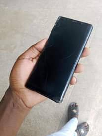 A picture of SAMSUNG NOTE 8