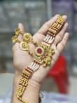 A picture of Choker set