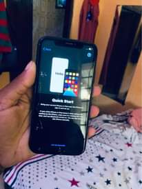 A picture of Iphone XR