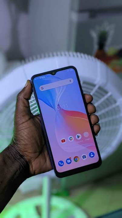A picture of Vivo Y21