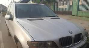 A picture of 2004 BMW