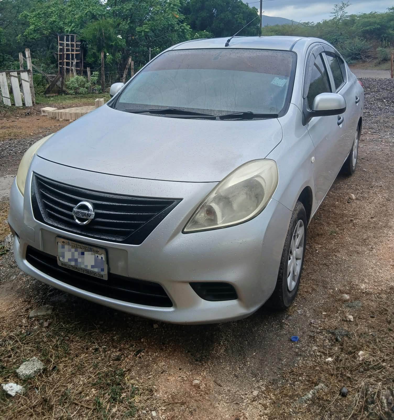 nissan latio