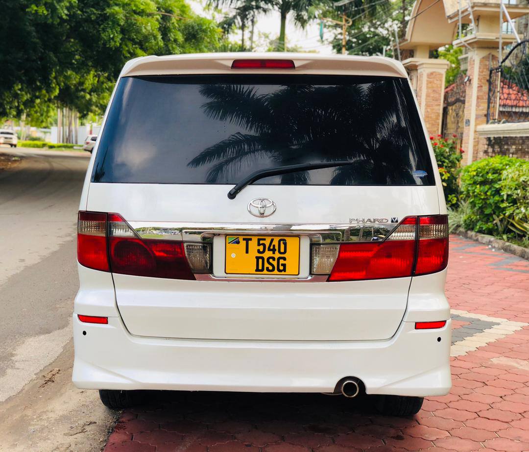 toyota alphard