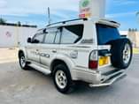 A picture of TOYOTA PRADO TX