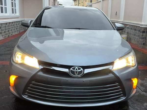 A picture of OMG This is crispy clean Toyota Camry 2016 model registered