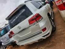 A picture of Land cruiser V8 petrol push to start on sale you