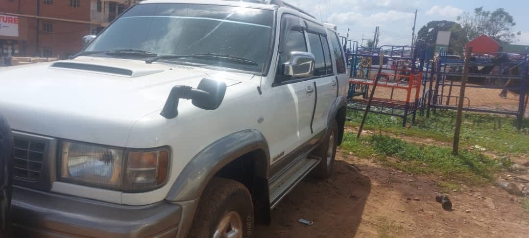 A picture of BIG HON 13 5 CALL 0701488581 WHATSAPP 0776417404