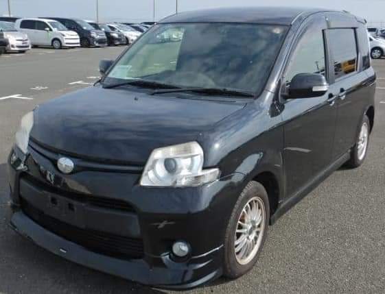 used toyota sienta