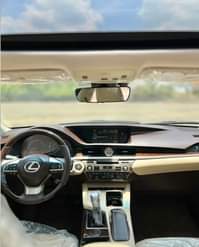 A picture of 2017 LEXUS ES350