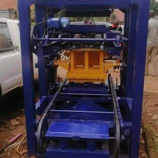 A picture of Block machine for sale call me on 256751331103 or what