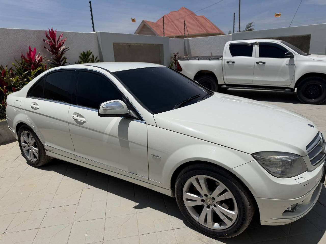 A picture of Mercedenz C class Benz 2008 Cc 1790 Full ac Bei