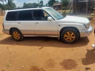 A picture of 1999 Suburu Forester