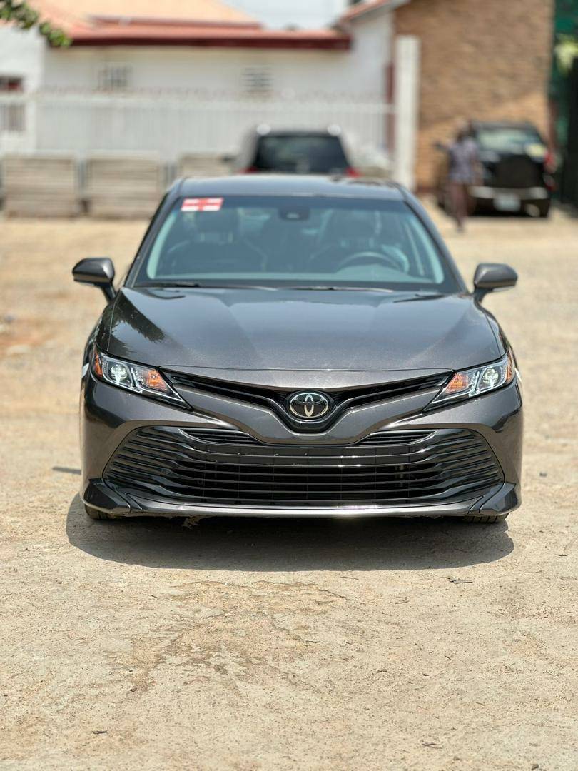A picture of BREAKING NEWS PRICE SPLASHED TOP DISTRESS ALERT FOREIGN USE TOYOTA
