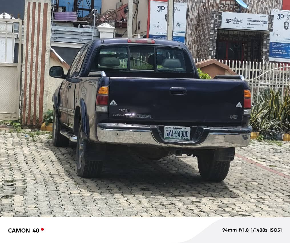 A picture of 04 tundra