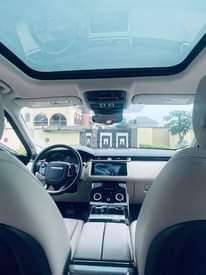 A picture of 2020 Range Rover Velar