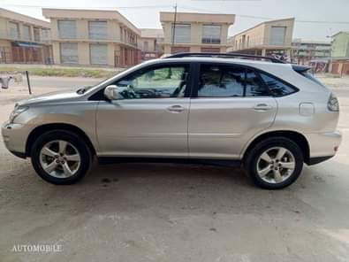 A picture of Neatly used LEXUS RX350 full Option 2007 model Total Accident