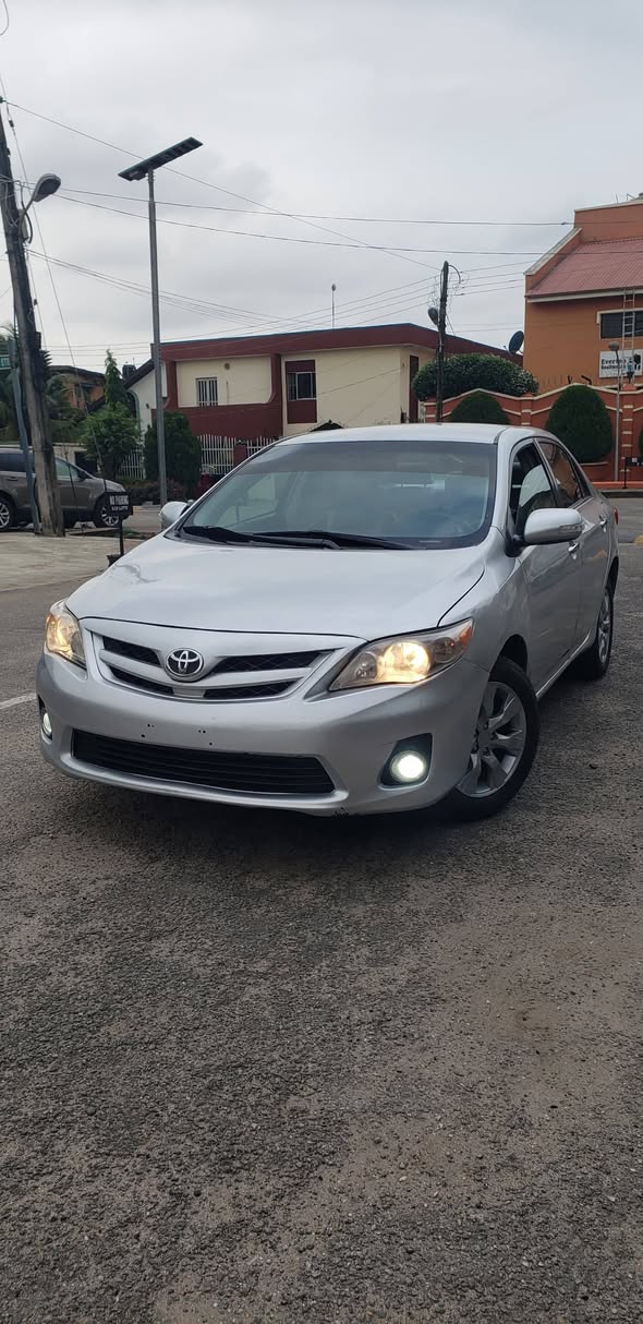 A picture of Toyota Corolla 2012