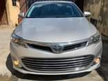 A picture of 2013 Avalon XLE premium toks keyless with sweet black interior