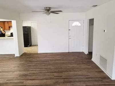 A picture of House for rent