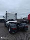 A picture of Scania 124 420