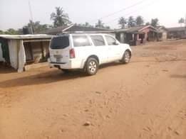 A picture of Nissan Pathfinder 05 complete pure first body engine and gear