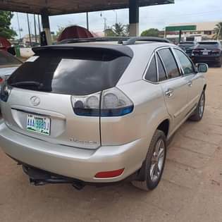 A picture of RX330