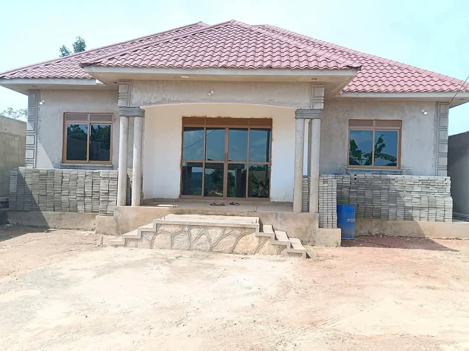 A picture of Beautiful home on quick sale Location Namugongo Nakagere Has 3bedrooms